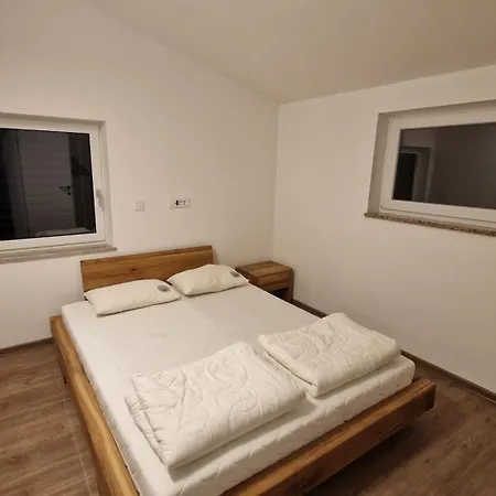 Ferienhaus Family House *